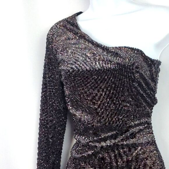 GB Dress - Picture 1 of 11